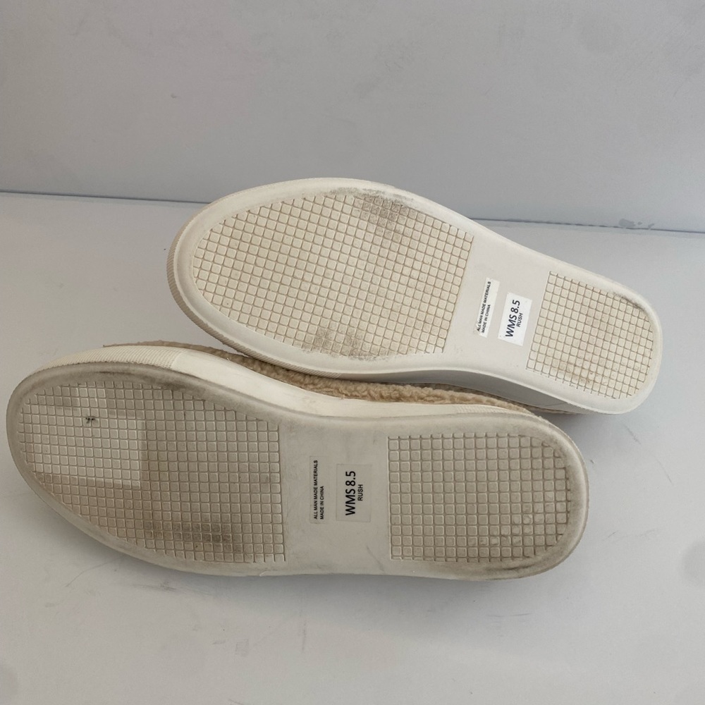 Dolce Vita Women Rush Plush Slip On Sneakers Size 8.5M - Picture 9 of 9